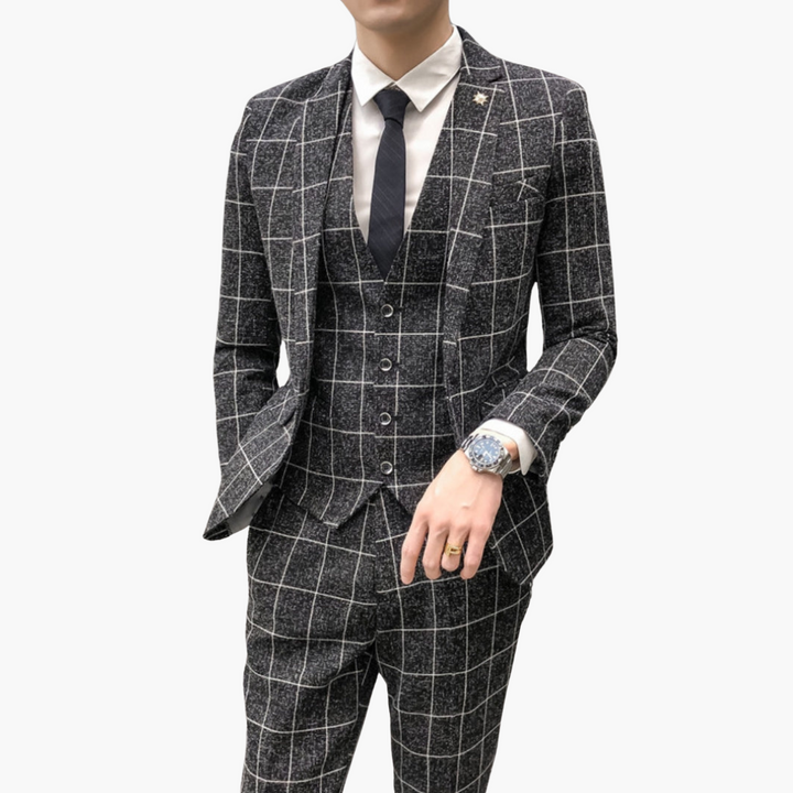 ERIC | Stylish Tailored Fit Men’s 3-Piece Suit for Weddings and Special Events