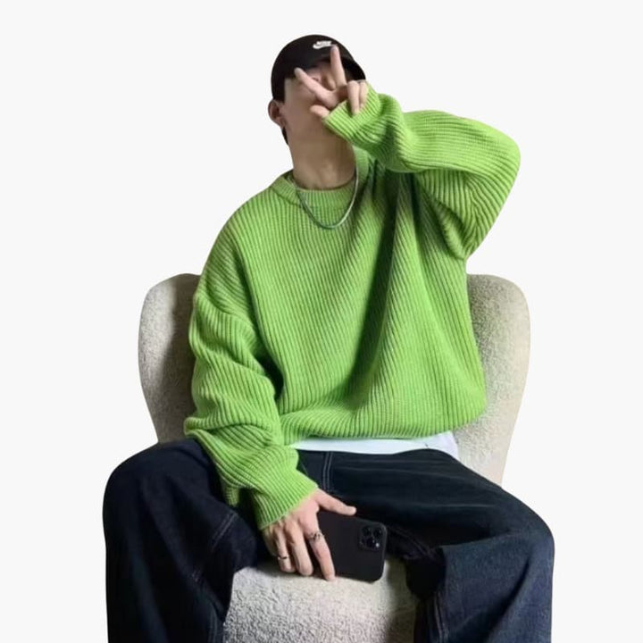 Men’s Knitted Sweater with Round Neck and Ribbed Surface