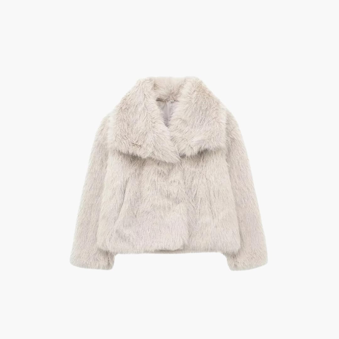 SARA | Luxurious Faux Fur Jacket - Women's Winter Elegance