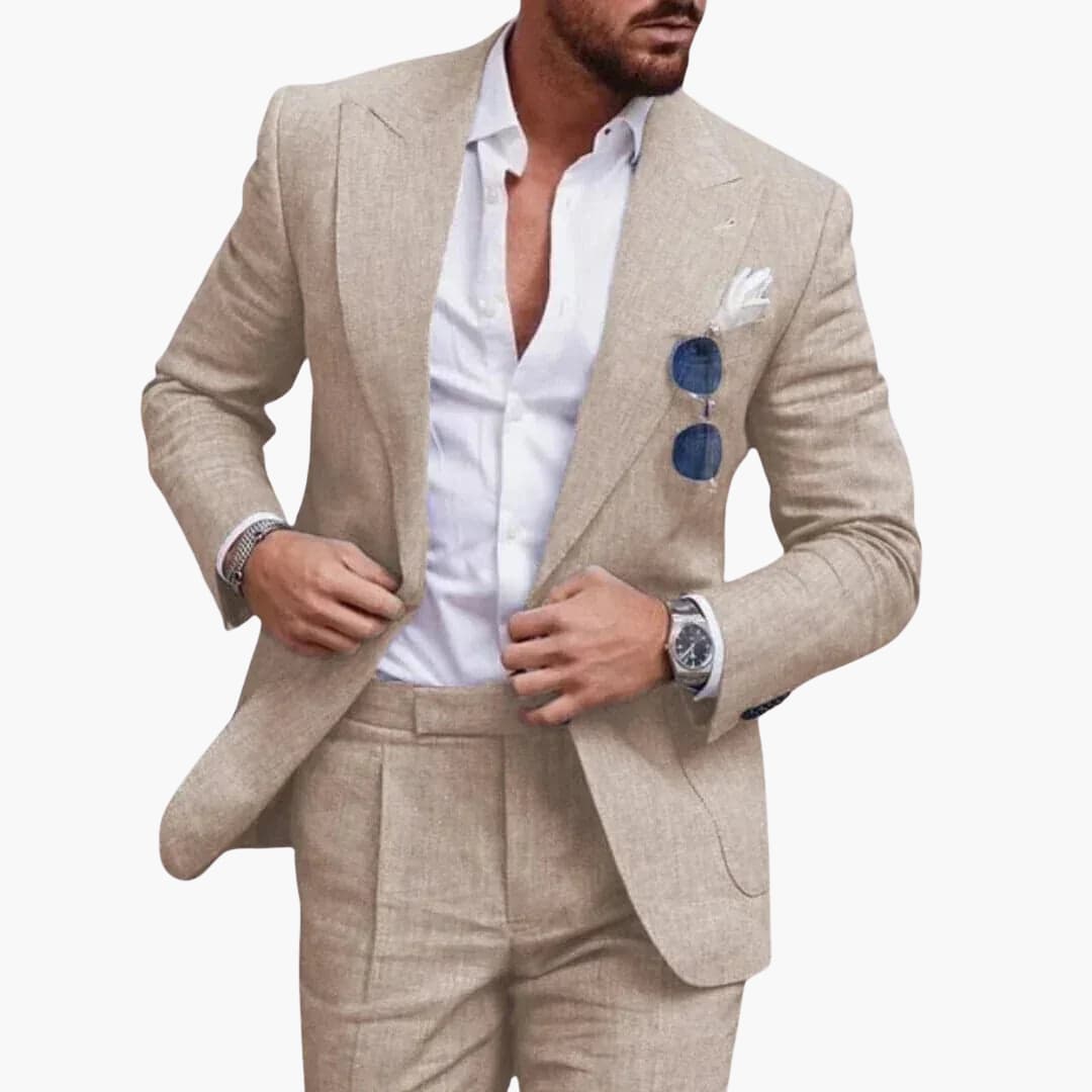 Men's Two-Piece Suit with Slim Fit and Structured Shoulders
